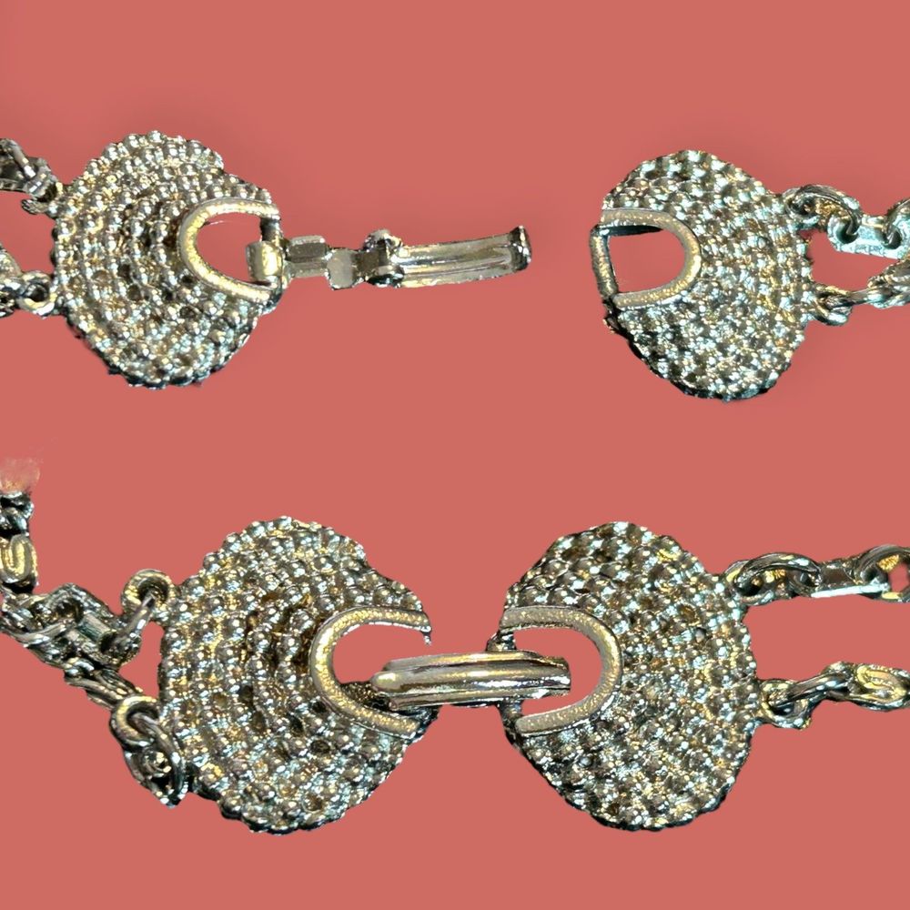 🐚 DOUBLE STRAND SILVER TONE VINTAGE CHAIN NECKLACE W/ SEASHELL CLASP 18" 20" - Picture 4 of 7